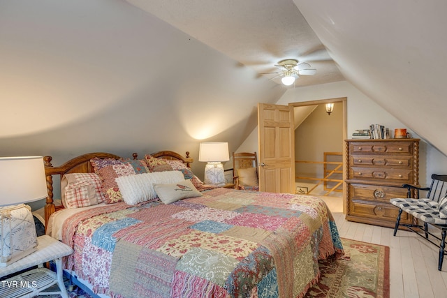 284 Bulldog Holw, Elizabethton, TN 37643 - bedroom featuring lofted ceiling, light wood-style flooring, and ceiling fan