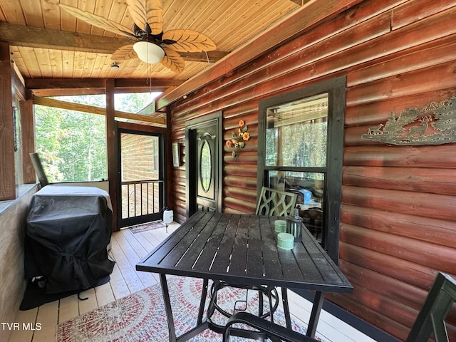 1014 Lightnen Rd, Parrottsville, TN 37843 - sunroom with ceiling fan and outdoor dining space