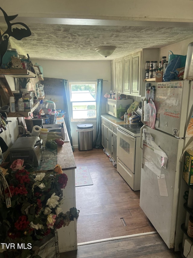 918 Cedar Ave, Elizabethton, TN 37643 - photo 7