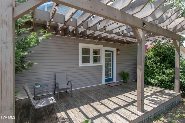 917 Pennsylvania Ave, Bristol, TN 37620 - wooden terrace with a pergola