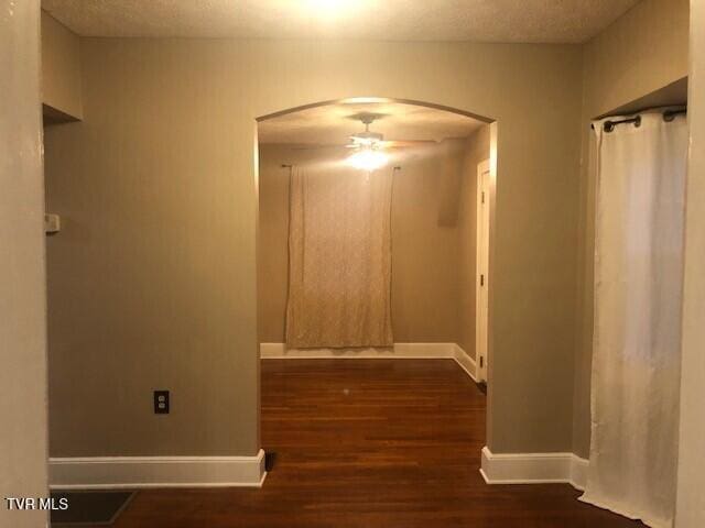 102 Woodland Dr, Johnson City, TN 37601 - photo 12