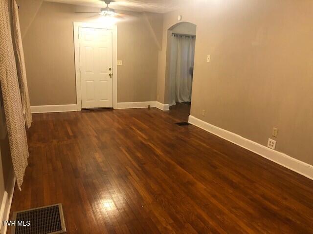 102 Woodland Dr, Johnson City, TN 37601 - photo 18