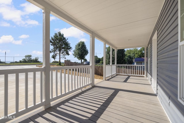 1024 Walnut Ave, Kingsport, TN 37660 - view of porch