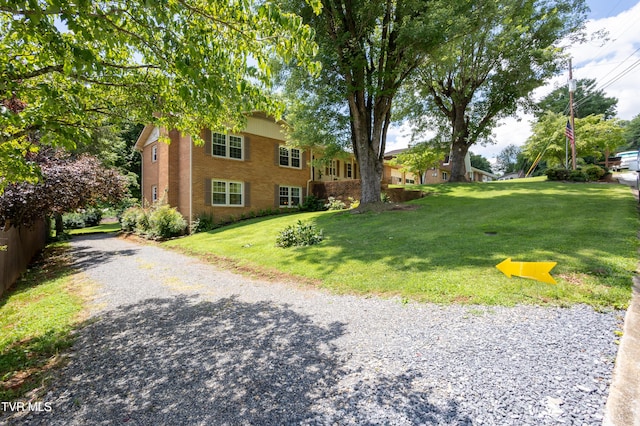 113 Lancaster Dr, Kingsport, TN 37663 - photo 3