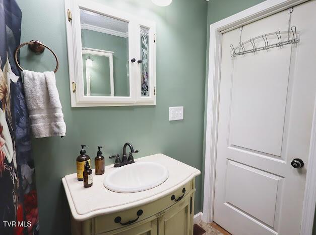8087 Baptist Valley Rd, North Tazewell, VA 24630 - bathroom featuring vanity