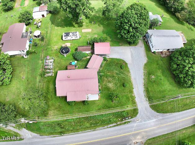 8087 Baptist Valley Rd, North Tazewell, VA 24630 - aerial view of property and surrounding area