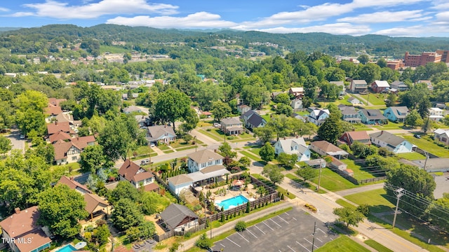 201 W Wanola Ave, Kingsport, TN 37660 - bird's eye view of a pool and a mountain backdrop
