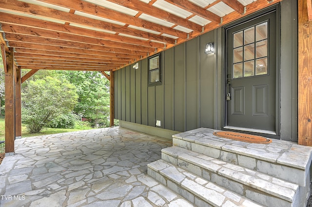 1091 Long Crescent Dr, Bristol, VA 24201 - view of exterior entry featuring board and batten siding