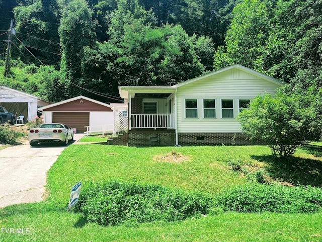 10632 Sandlick Rd, Bee, VA 24217 - photo 1