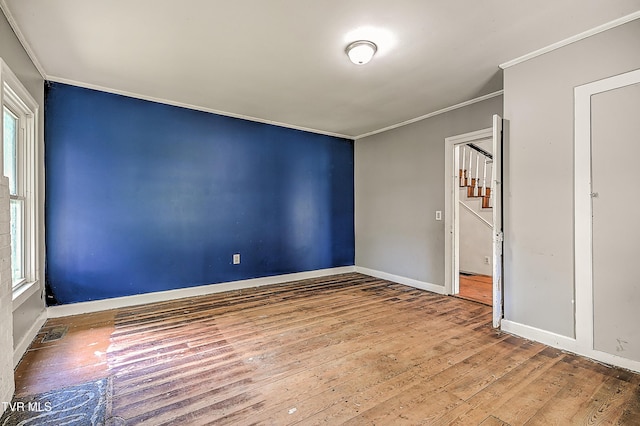 301 Keenburg Rd, Bluff City, TN 37618 - unfurnished room with crown molding and hardwood / wood-style floors