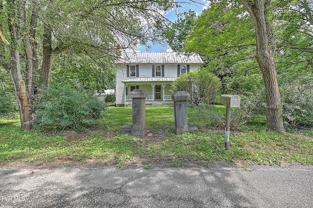 301 Keenburg Rd, Bluff City, TN 37618 - view of front of property featuring a front yard