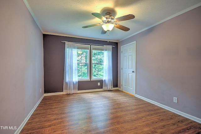 13275 Chip Ridge Rd, Abingdon, VA 24210 - unfurnished room with ceiling fan, wood finished floors, and crown molding