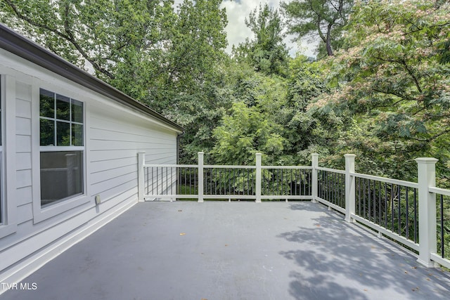2 Longview Ln, Kingsport, TN 37660 - view of patio
