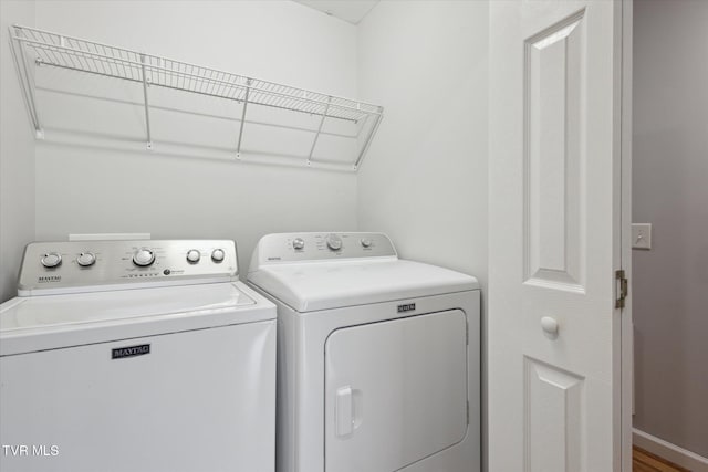 1824 King College Rd Unit E1, Bristol, TN 37620 - washroom featuring washer and dryer