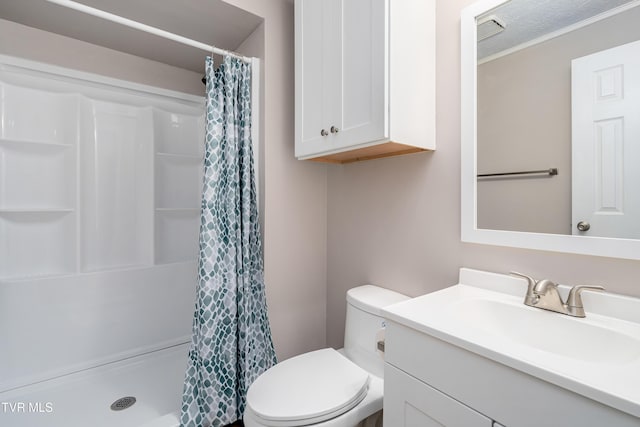 157 Spring St, Hampton, TN 37658 - full bath with vanity and a shower with curtain