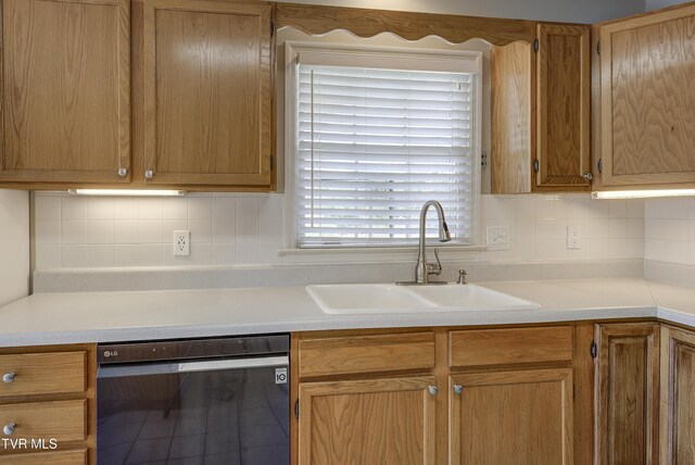 104 Mountain View Dr, Mount Carmel, TN 37645 - photo 12