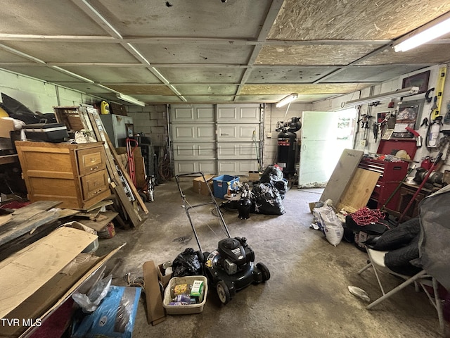 406 NE Mason Ave, Wise, VA 24293 - garage featuring concrete block wall