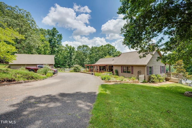 236 Wadlow Gap Rd, Kingsport, TN 37660 - view of front of home with a front lawn