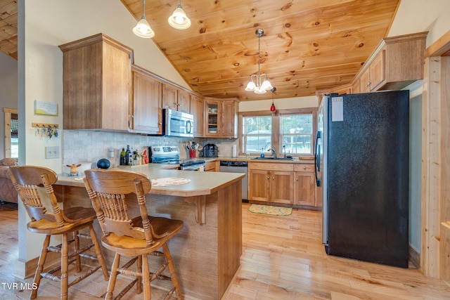 110 Stockton Rd, Roan Mountain, TN 37687 - photo 12
