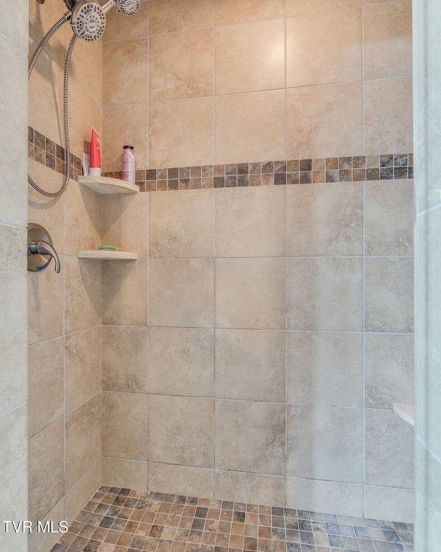 110 Stockton Rd, Roan Mountain, TN 37687 - photo 20