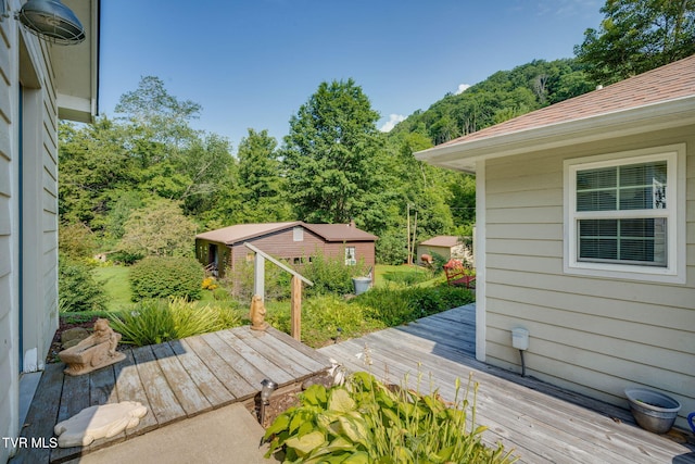 110 Stockton Rd, Roan Mountain, TN 37687 - photo 22