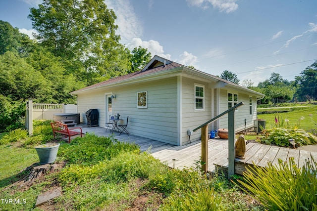 110 Stockton Rd, Roan Mountain, TN 37687 - photo 23