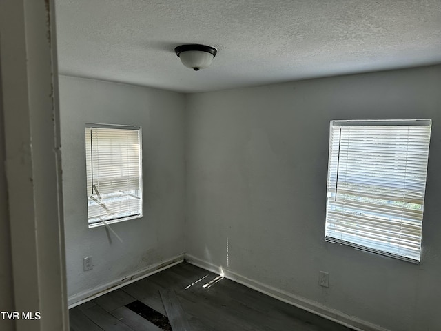 346 Locust St, Greeneville, TN 37745 - photo 8