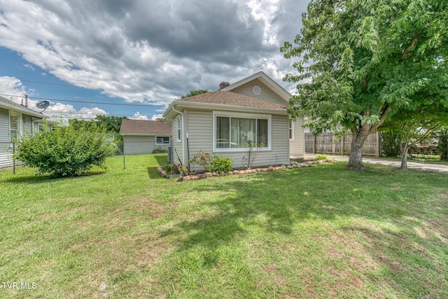 1426 E Sevier Ave, Kingsport, TN 37664 - view of side of home