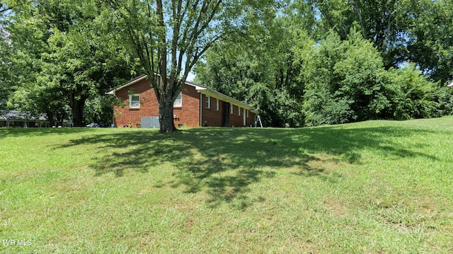 221 Timber Ridge Rd, Jonesborough, TN 37659 - view of grassy yard