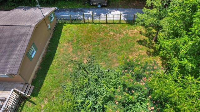 542 Sigman Hollow Rd, Bluff City, TN 37618 - view of yard