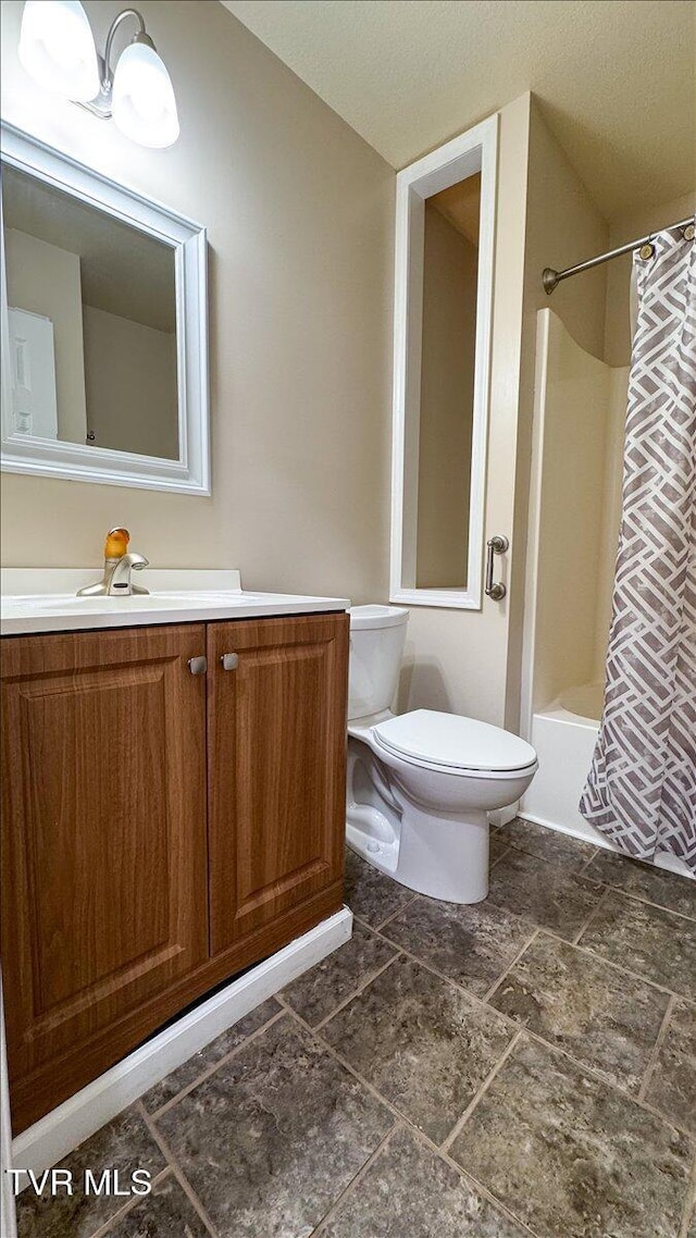 542 Sigman Hollow Rd, Bluff City, TN 37618 - bathroom with vanity and shower / bath combination with curtain