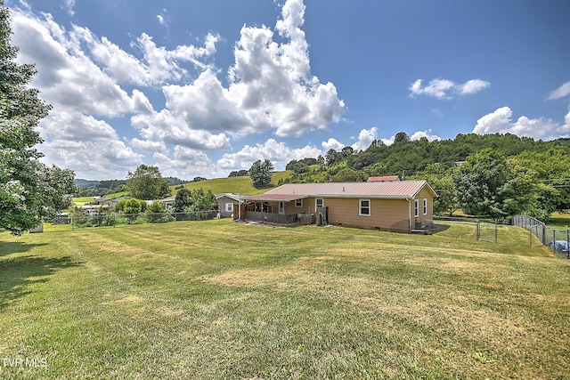 8822 Rich Valley Rd, Bristol, VA 24202 - fenced backyard with a wooden deck