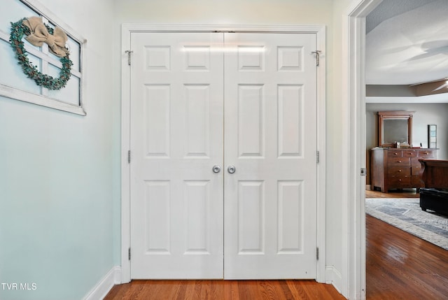 1014 Fox Meadow Cir, Bluff City, TN 37618 - hallway with wood finished floors and baseboards
