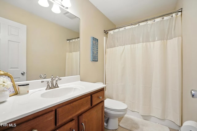 1014 Fox Meadow Cir, Bluff City, TN 37618 - full bath featuring toilet and vanity