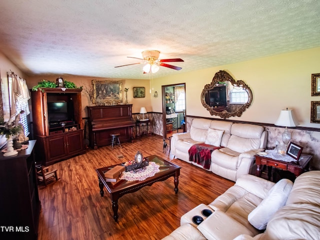 3740 Stanley Valley Rd, Surgoinsville, TN 37873 - photo 16