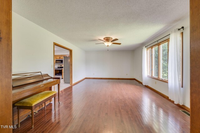 17304 Mary Lee Dr, Abingdon, VA 24210 - photo 7