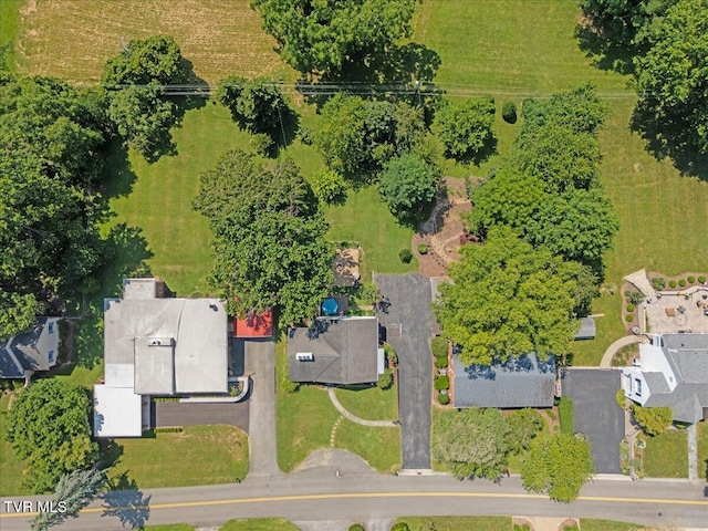 222 NE Stonewall Hts, Abingdon, VA 24210