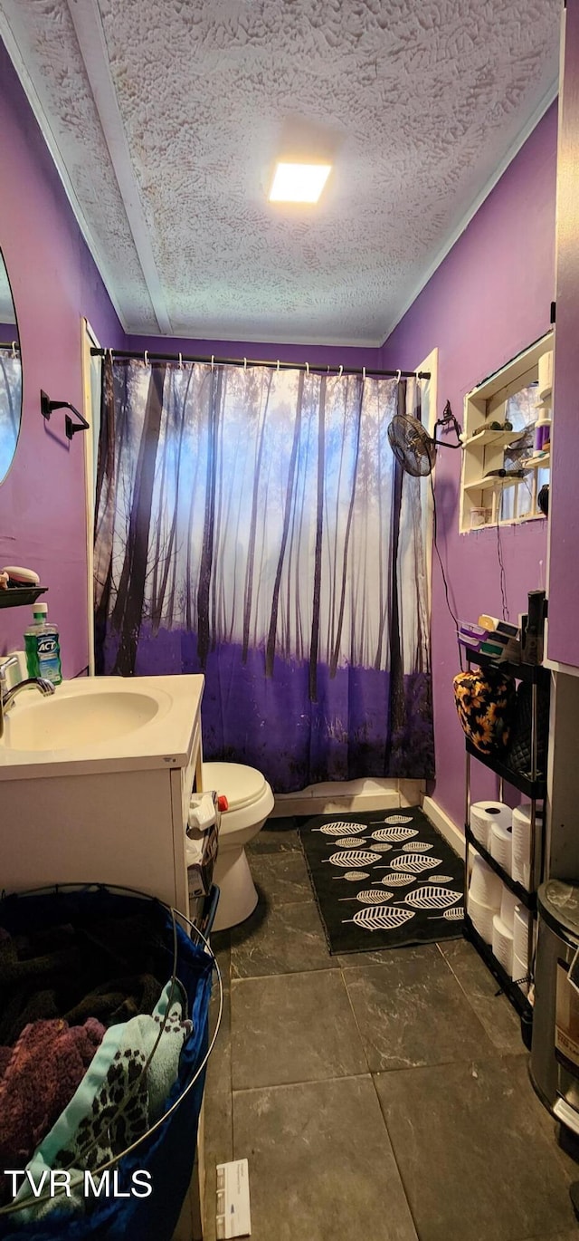 159 Millard St, Bristol, VA 24201 - bathroom featuring a textured ceiling, vanity, and curtained shower