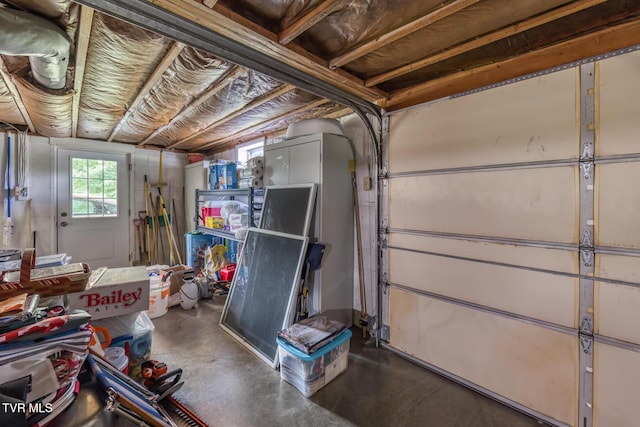 409 Brooklea Cir, Bluff City, TN 37618 - view of garage