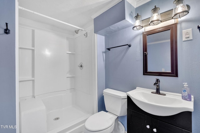 308 Cardinal Ln, Bristol, TN 37620 - full bathroom with a shower and vanity