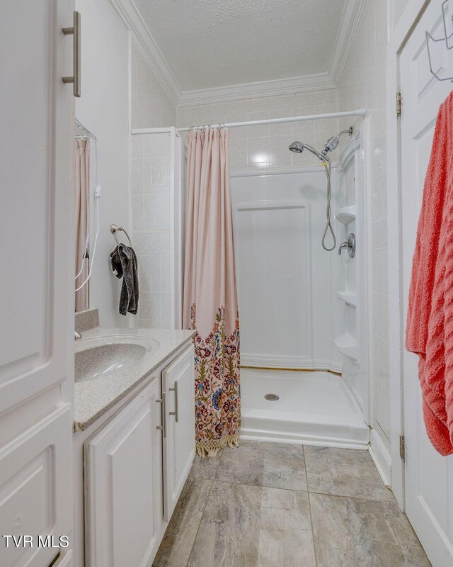 711 E Fairview Ave, Johnson City, TN 37601 - photo 15