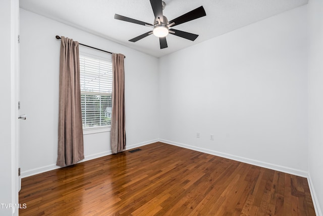 216 Mockingbird Pl, Jonesborough, TN 37659 - unfurnished room featuring dark wood finished floors and ceiling fan