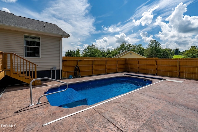 216 Mockingbird Pl, Jonesborough, TN 37659 - view of pool featuring a patio area and a fenced backyard