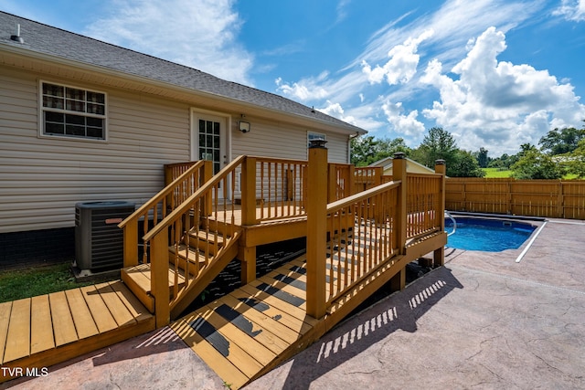 216 Mockingbird Pl, Jonesborough, TN 37659 - wooden terrace with stairs