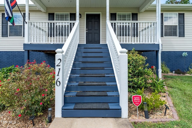 216 Mockingbird Pl, Jonesborough, TN 37659 - property entrance with covered porch