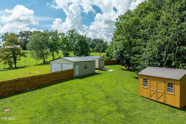 216 Mockingbird Pl, Jonesborough, TN 37659 - view of yard with a storage shed and a detached garage