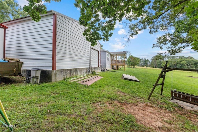 145 Oakwood Dr Way, Newport, TN 37821 - view of grassy yard with a deck