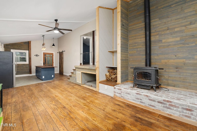 114 Whisper Wood Ln, Johnson City, TN 37601 - photo 8