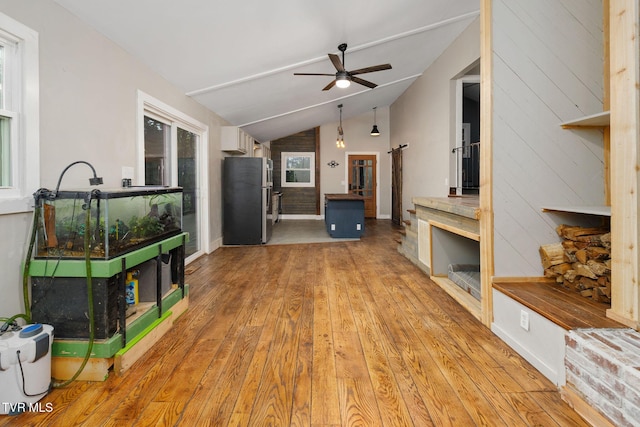114 Whisper Wood Ln, Johnson City, TN 37601 - photo 9