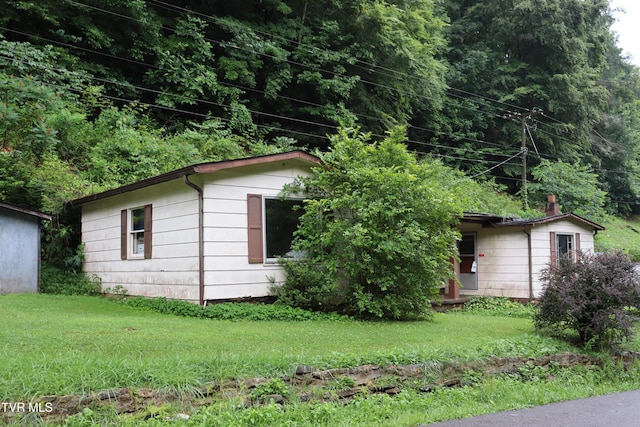 362 Rakes Ridge Rd, Birchleaf, VA 24220 - view of property exterior with a lawn